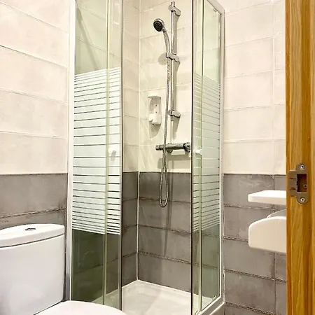 Apartamentos Fuencarral Madrid Exterior photo